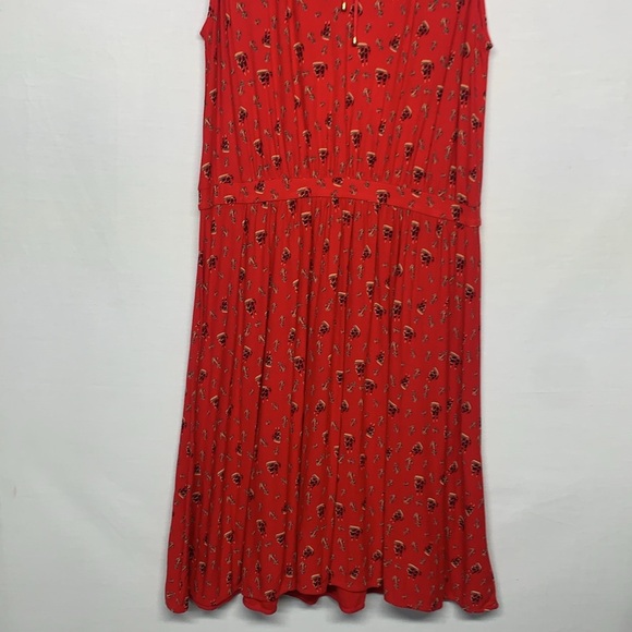 Leifnotes Red Pleated Sleeveless Midi Sundress - Picture 3 of 12